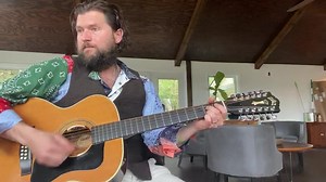 Our friend, Jay Buchanan of RIVAL SONS, sending positive vibes with his ‘70s Guild F-212XL. “Give A Little Bit” was written on a Guild 12-string over 40 years ago by Roger Hodgson of Supertramp, yet the song’s positive message is just as relevant today. | Guild Guitars