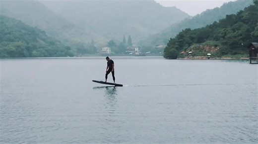 E-Foil Hydrofoil Surfboard Electric Inflatable Offshore Water Board with Battery Motor for Surfing and Paddleboarding