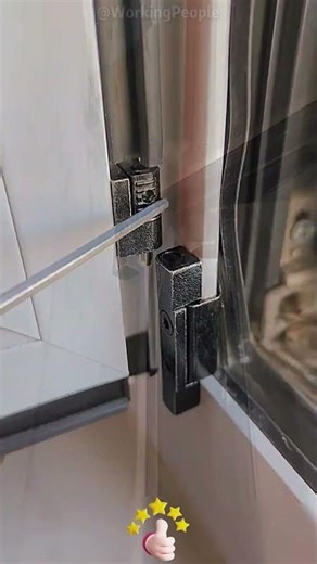Convenient window screen installation techniques 🪟🧐✌️