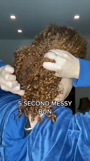 5 Second Messy Bun Tutorial for Curly Hair - Easy Hairstyle