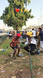 An act of kindness 😭💔🙊 #viral #kindness #prank #social experiment #actofkindness | Smartbrain comedies