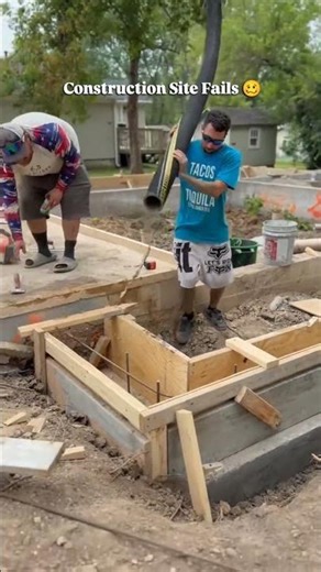 Construction Site Fails 🥴