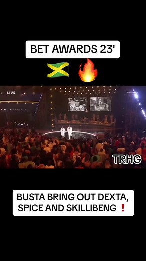 Busta Rhymes celebrated 50 Years of Hip Hop by tributing the genre it created from-Dancehall and Reggae music!🇯🇲 He and Spliff Star brought out Dexta Daps, Spice and Skillibeng fi shell dung BET ❗️ 💥 History made 🫡 #TRHGFacts 🚨 Who Created Hip-Hop? - Hip hop, born on August 11, 1973, at a Bronx birthday party, evolved from Dancehall and Reggae music. Clive Campbell aka DJ Kool Herc, the founding father, revolutionized Hip Hop by extending drum breaks using two turntables, creating the