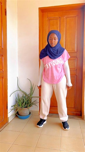 58K views · 1K reactions | Entraînement facile et efficace pour perdre du poids et dégonfler le ventre. Adapté aux débutants et personnes âgées . Faire 6 tours avec 1 min de récupération Faire un rééquilibrage alimentaire pour plus de résultats #fitness #fatburner #homeworkout #bodygoal #ventreplat #beginnersworkout #muslimcommunity #lifestyle Bodygoal Diet | Bodygoal Diet | Facebook