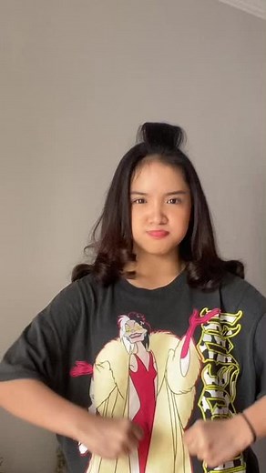 Stylish Graphic Tee with Fun Cartoon Design