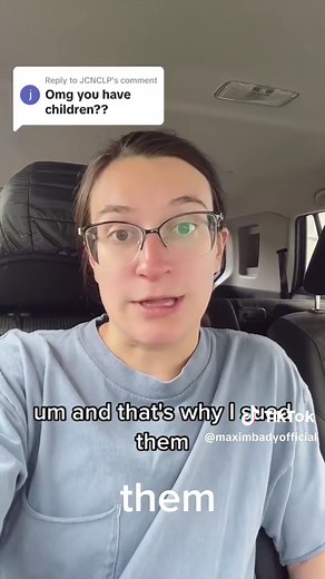 Daughter & her parents | Parents