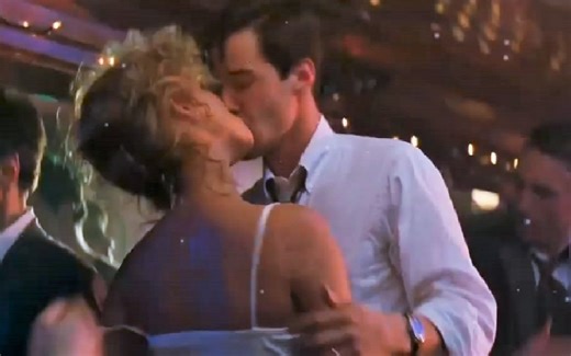 【魔鬼代言人】吻戏cut 基努·里维斯×塞皇 Charlize Theron查理兹·塞隆×Keanu Reeves【The Devil's Advocate】