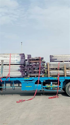 HD props and aluminium Deliver materials for new project