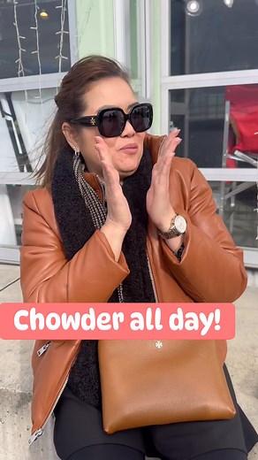 12K views · 200 reactions | Calories don't count when you're having fun! 藍 #pikeplacemarket #chowder #clamchowder #clamchowdersoup #clamchowderlove #Seattle #seattlewashington #foodie #FoodieFavorites #FoodieFinds #vacationmode #vacationvibes #travelblogger | Miss New York | Facebook