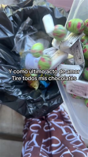 Drama con chocolate: mi esposo me regaló y lo tiré
