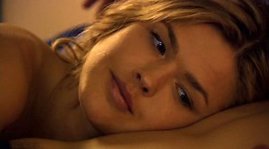 Addiction – When Nothing Is Enough (2004) | Reviews - User's | ČSFD.cz