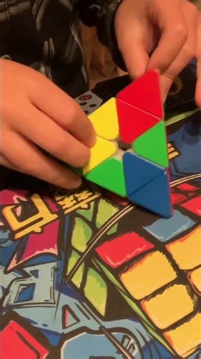 2.12 Pyraminx single (Bad angle)