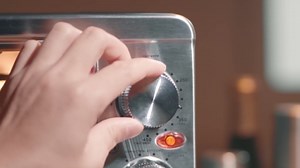 Elite Gourmet NOODLE EXPRESS™ Hot Pot, Prepare Ramen, Rice, Soups, Stews, Boil Water, Stainless-Steel Interior, Glass Lid, High/Low/Off Settings, Grey