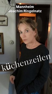 4.2K views · 271 reactions | Ringelnatz zum 2. Advent? Warum nicht. Ein bisschen Lärm, ein bisschen Laufen, ein bisschen Polizei – und am Ende doch wieder still. Liebe Grüße an euch alle und ein besonders lautes Hallo nach Mannheim. küchenzeile#Mannheim-Joachim Ringelnatz #lyrik #poesie #literatur #gedichte #wortkunst #dichtung #poetry #mannheim | Constance's Küchenzeilen | Facebook