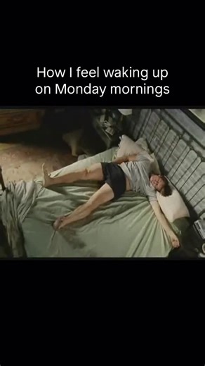 Jim Carrey on Instagram: "Mondays 😴 Bruce Almighty (2003) 🎬 #jimcarrey #jenniferaniston #brucealmighty #movie #film #comedy #moviescenes #movieclips #viral #reels #memes #fanpage"