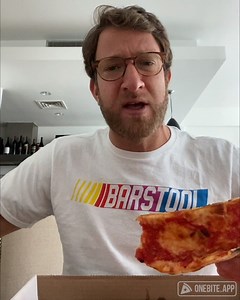 595K views · 7K reactions | Barstool Pizza Review - Ciro Pizza Cafe (Staten Island) Delivered By Slice Pizza App #CantStopPizza | David Portnoy - El Presidente | Facebook