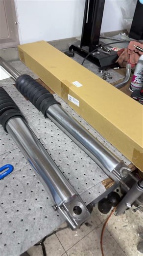 Harley 41mm Extended Forks #harleydavidson #chopper #chopperstyle #blessed #motorcycle #project