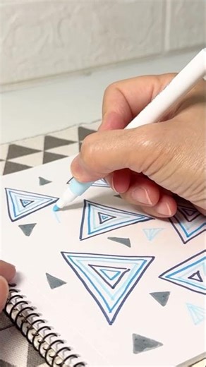 Doodle Triangle #doodle #drawing #draw #triangles #doodleart #doodlefun #fundrawing #coloring #art