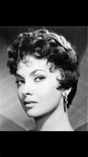 The Ubiquitous 1950s Italian Haircut #50shair #vintagehair #hairhistory #beautyhistory #1950s