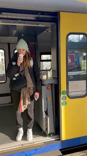 16K views · 257 reactions | Sorry to our videographer沈#djredblack #video #sorry #bloopers #bayern #fcbayern #fbc #allianzarena #funny #deutscherfussballmeister #dj #stadium #football #redwhite | DJ Redblack | Facebook