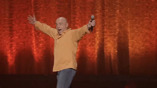 “You’re not one of them” – Joe Rogan loses the crowd