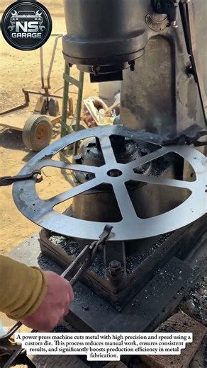 Power Press Metal Cutting Process | Fast & Precise Fabrication Satisfying#mechanic #shorts