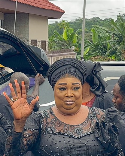 23K views · 552 reactions | Maame Ode-Made Adowa Dancing History At Atta Poku Mom’s Funeral Grounds #fblifestyle | SMART GHANA TV | Facebook