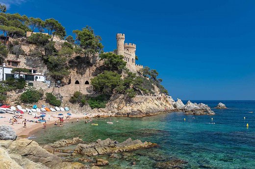 These Are the Sunniest Places in Europe—and No. 1 Is a 3-Way Tie