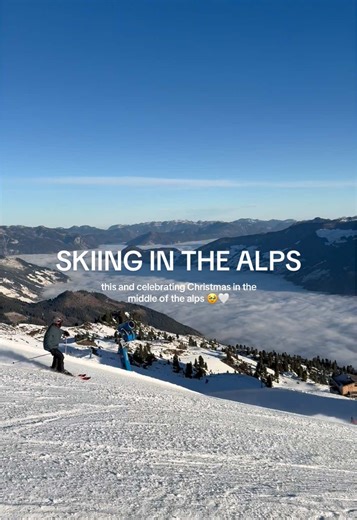9am morning run on the slopes on Christmas day was magical 🥹⛷️🏔️ #skiing #christmas #skiingseason #zillertal #fyp