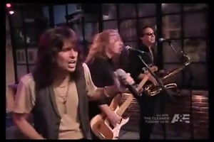 8.9K views · 614 reactions | Foreigner - Urgent #foreignerlive #foreignerband #KellyHansen ☆ https://youtu.be/vdHJ5INpyBw | Kelly_Hansen_fanpage | Facebook