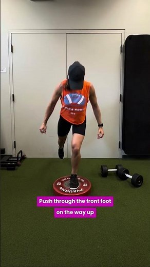Deficit Reverse Lunge to Knee Drive