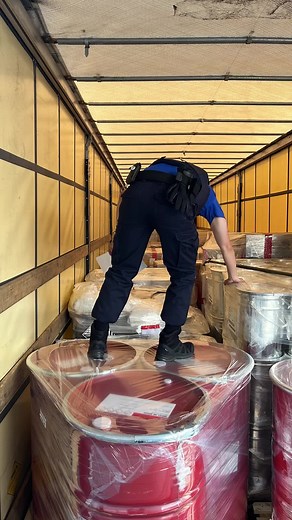 Secure Transport of Barrels: A Worker’s Methodical Approach