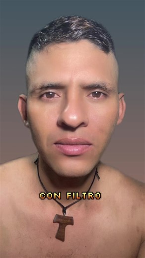 Norman Mondragon con y sin filtro