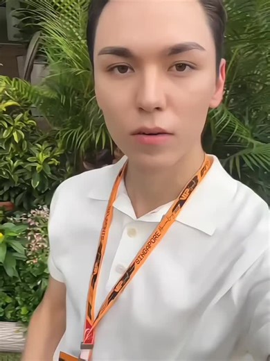 Ocean Eyes: Vernon en Seventeen