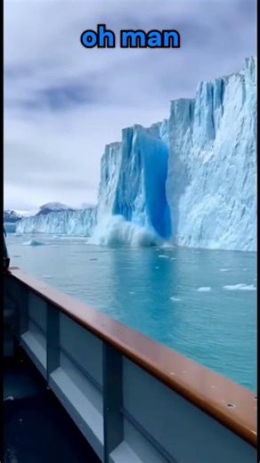 Ice shelf collapse