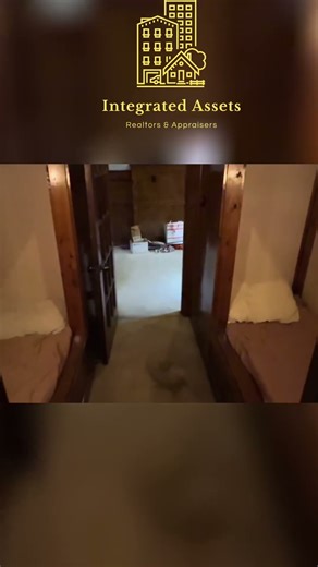 Bedroom Tour: See My Cozy Space & Dreamy Bed! #shorts