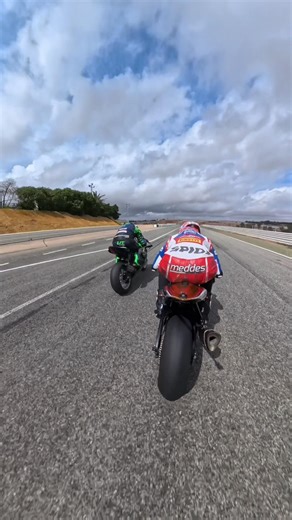 Jetzt 134,99€ sparen mit meinem Code: „meddes" und ein kostenloses Motorcycle Kit abstauben 🔥!