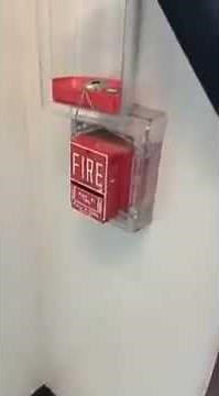 PULLING THE FIRE ALARM AT SCHOOL ! (REAL)