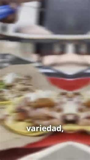 21K views · 268 reactions | En Taquería El Crucero, los sabores de Tulum se sirven con historia. Sus platillos han conquistado a locales y visitantes por igual, manteniendo el sazón tradicional que los distingue desde hace años. Un espacio donde cada taco cuenta una historia y cada visita se convierte en una experiencia auténtica.  | Ayuntamiento De Tulum | Facebook