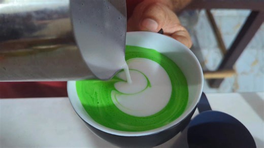 1K views · 12 reactions | কফিতে Rose art শিখতে চাইলে ইনবক্স করুন। #foryou #caffeelover #baristalife #barista #training | Coffee Training Academy | Facebook