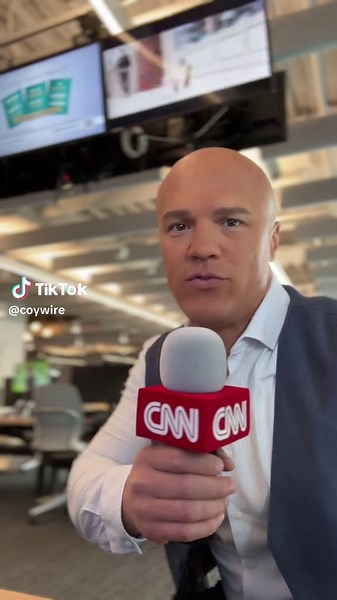 Coy Wire (@coywire) - Celebrating 1 Million Subscribers on CNN 10