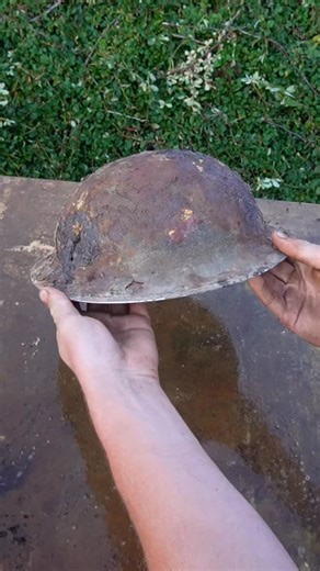 Cleaning a british helmet of WW2 #ww2 #normandyrelics #war #dday #restauration | Normandy Relics