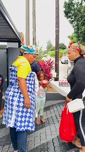 Faith Duduzile Ni kombela mi hlongola Maria otherwise mita rila bakete ra swi kontso soon 😂😂#education #news #reelschallengereelschallenge @highlight | Venessa Bill