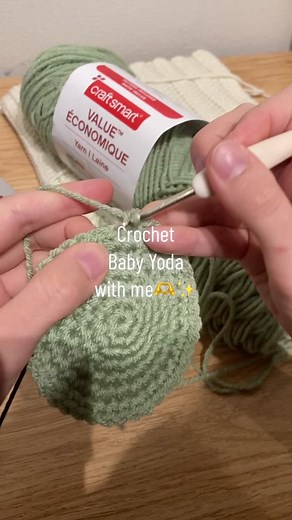 Crochet Baby Yoda Amigurumi Tutorial