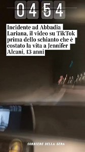 (✏️ Barbara Gerosa) Jennifer Alcani aveva soltanto 13 anni. Giovedì 9 gennaio, a tarda sera, era uscita di casa di nascosto dai genitori, per trascorrere la serata al McDonald's con due amici più grandi. Alle 5 di venerdì mattina alla mamma, che non sapeva nulla e la credeva a dormire in cameretta, è arrivata la visita che nessun genitore vorrebbe ricevere, quella dei carabinieri: sua figlia è in ospedale, ha avuto un incidente ad Abbadia Lariana. Jennifer è morta il 16 gennaio all'ospedale Manz