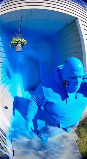 Throwback Week: The original Blue Man