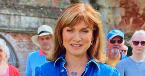 Fiona Bruce issues urgent Antiques Roadshow appeal to viewers