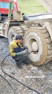 Replace the KC balance drum and bushings of the Tianlong. #auto #mechanic #automotive #mechaniclife #automotive #mechanicsteve | Mechanic Steve