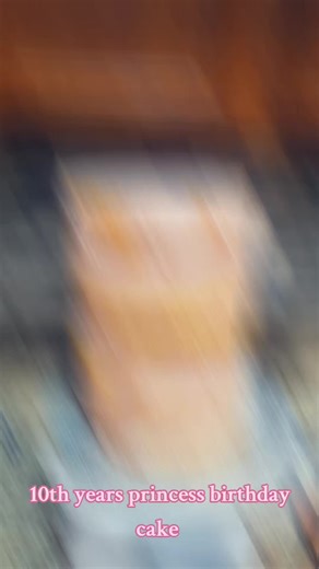 Simisola cakes (@simisolacakes)’s videos with Cake - Loren Gray