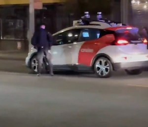 170K views · 117 reactions | What happens when a driverless vehicle is pulled over by police? Officers in San Francisco recently found out during a confusing interaction with a self-driving car. | Live 5 News | Facebook